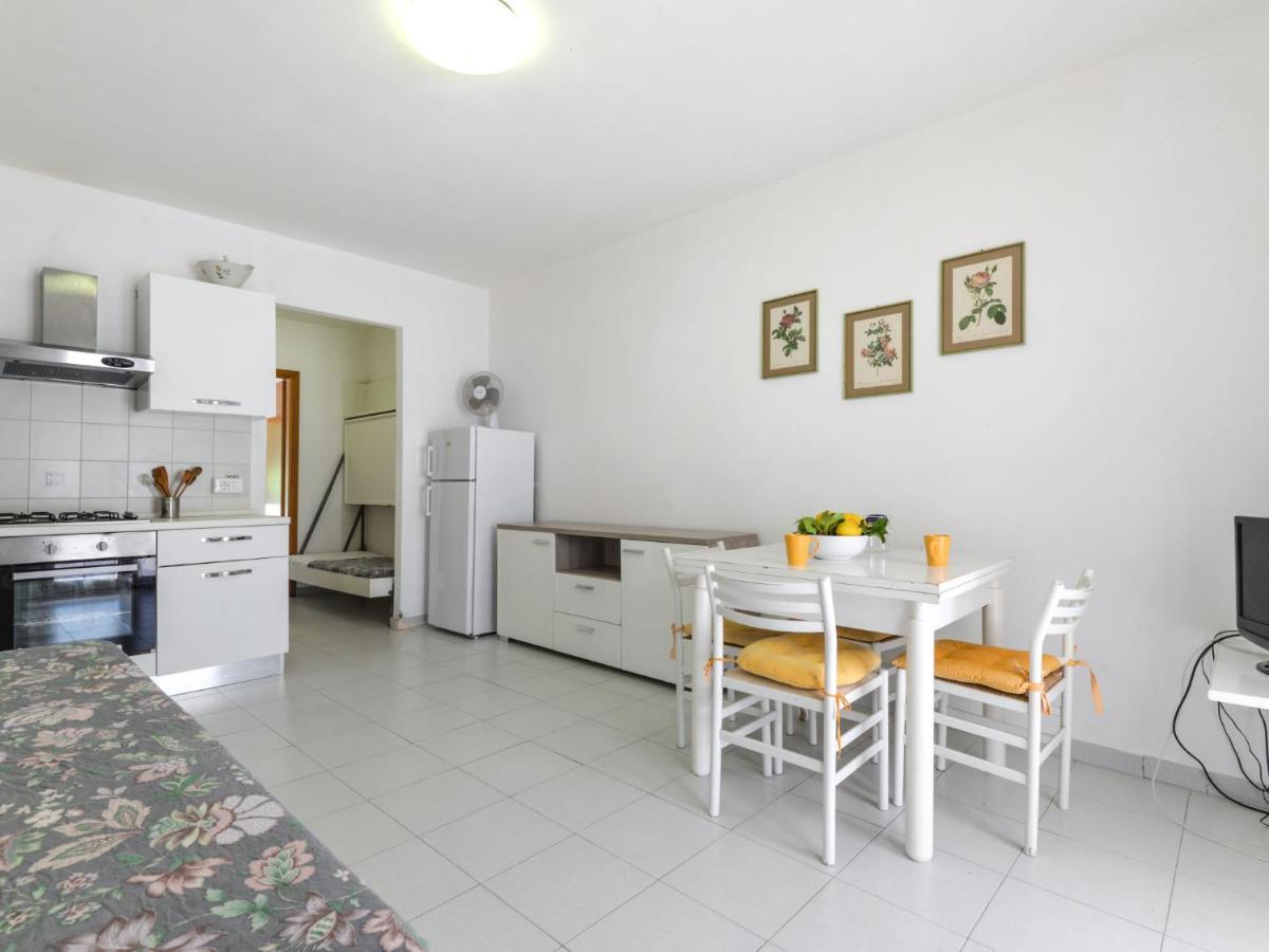 Apartment Cala Rossa-1 By Interhome Nisporto Zewnętrze zdjęcie